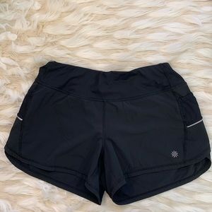 Athleta Ready Set Go Shorts in Black Size Small